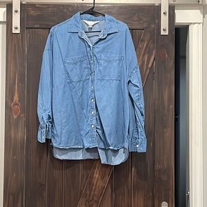Old Navy Chambray shirt